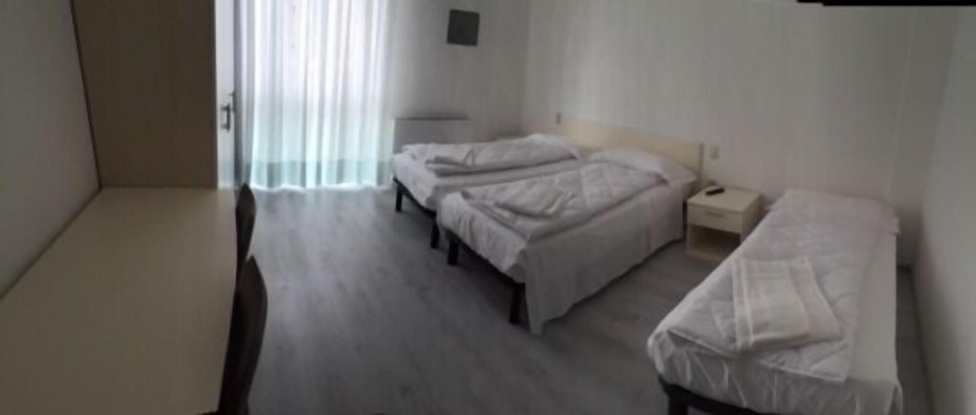Hotel Gardesana Riva del Garda Esterno foto